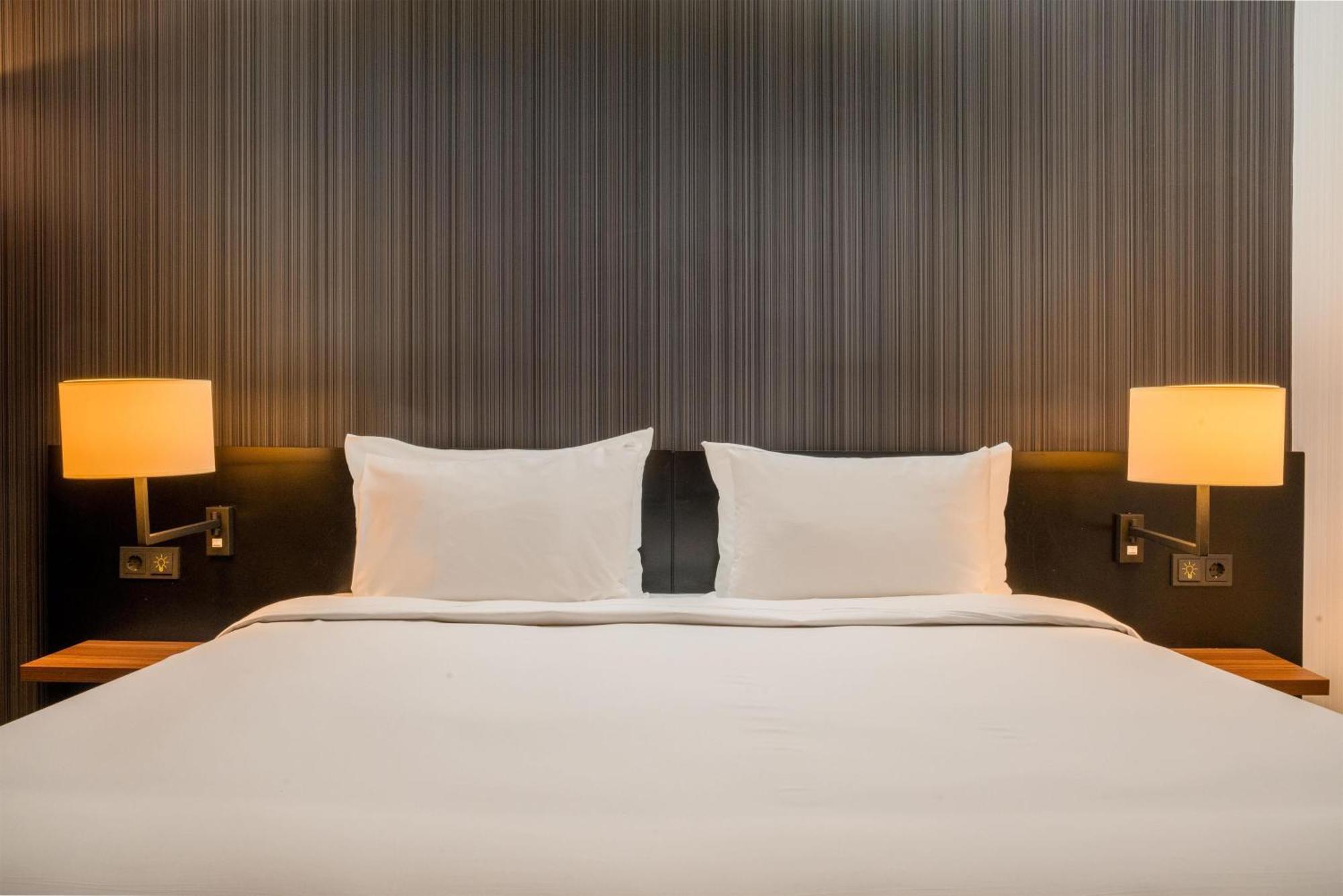 Напівлюкс